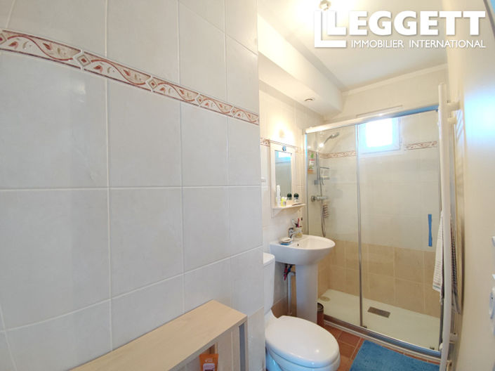 Image No.4-4 Bed House for sale