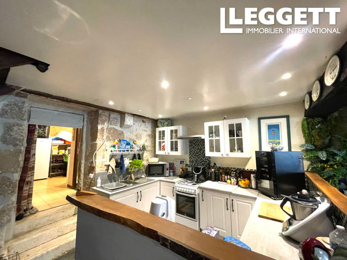 Image No.10-2 Bed House for sale