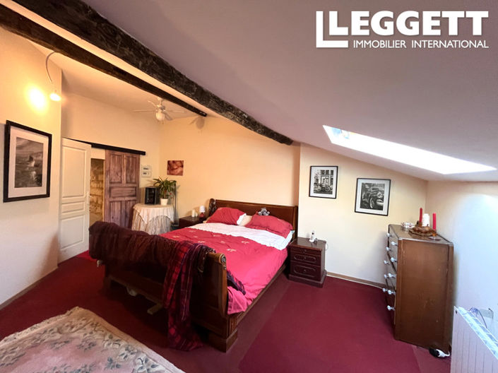 Image No.6-2 Bed House for sale