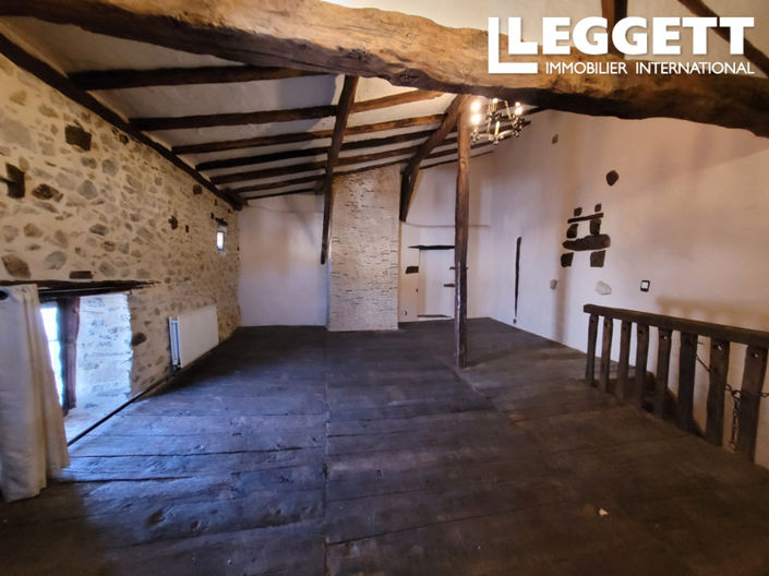 Image No.9-3 Bed House for sale