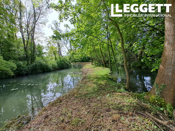 Image No.6-4 Bed House for sale