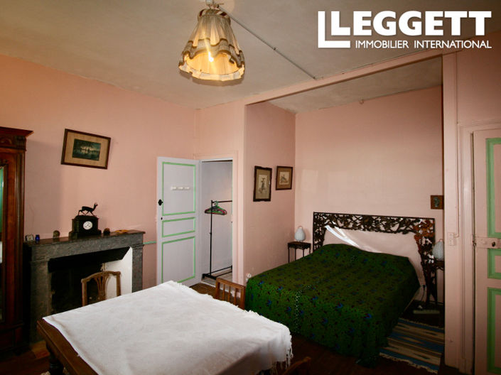 Image No.8-11 Bed House for sale