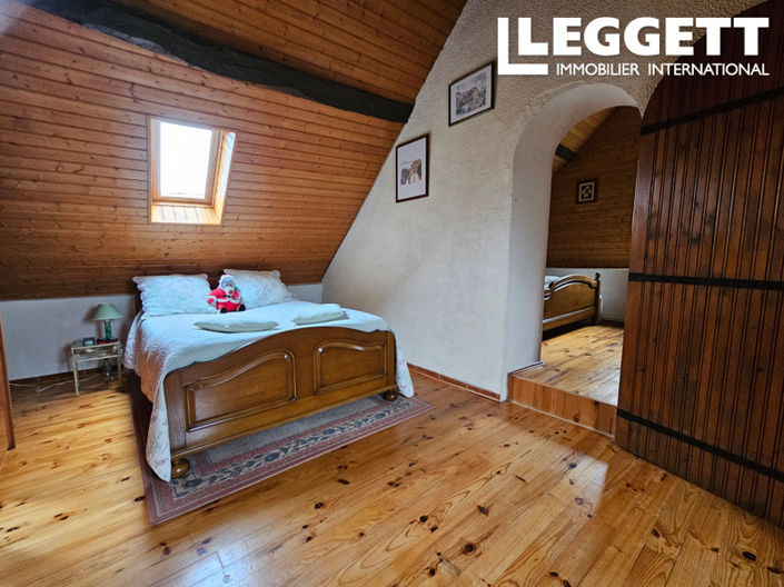 Image No.4-3 Bed House for sale