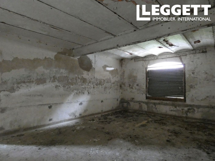 Image No.9-House for sale