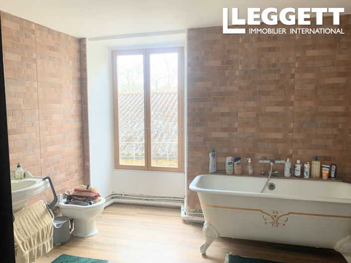 Image No.9-Maison de 4 chambres à vendre à Mirebeau