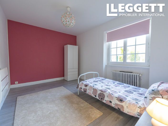 Image No.7-3 Bed House for sale