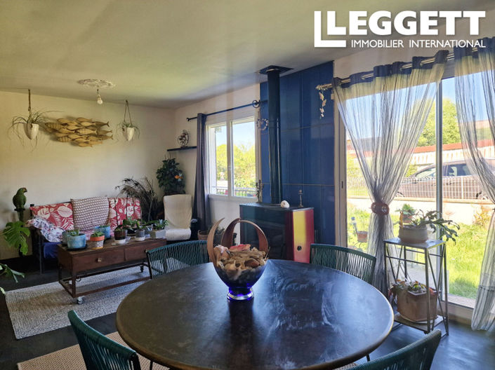 Image No.3-2 Bed House for sale