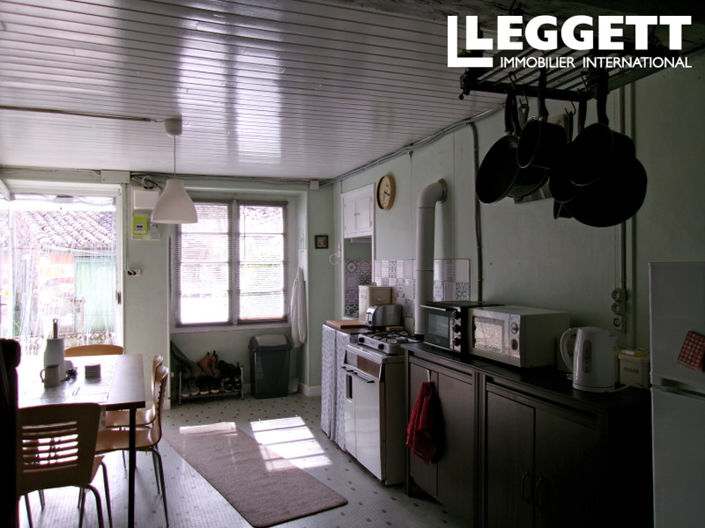 Image No.3-Maison de 2 chambres à vendre à Availles-Limouzine