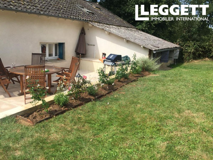 Image No.2-4 Bed House for sale