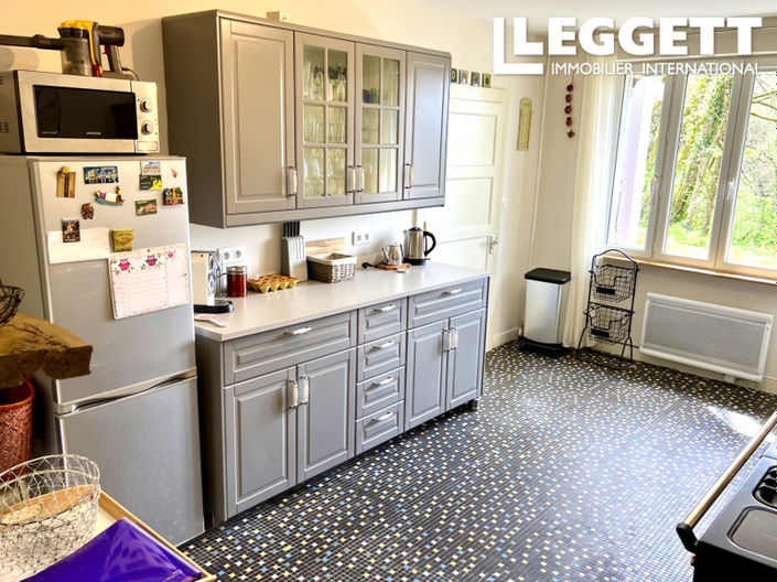 Image No.4-4 Bed House for sale