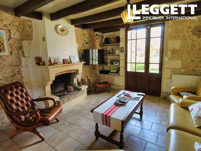 Image No.8-3 Bed House for sale
