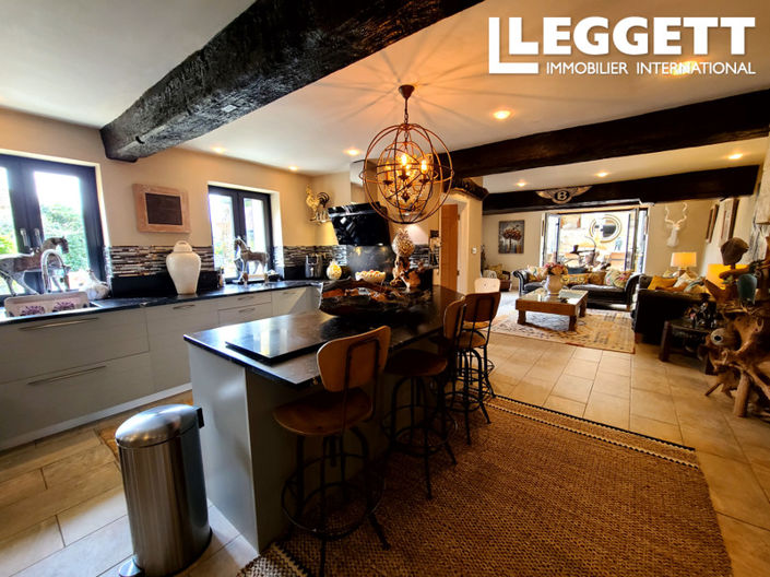 Image No.3-3 Bed House for sale