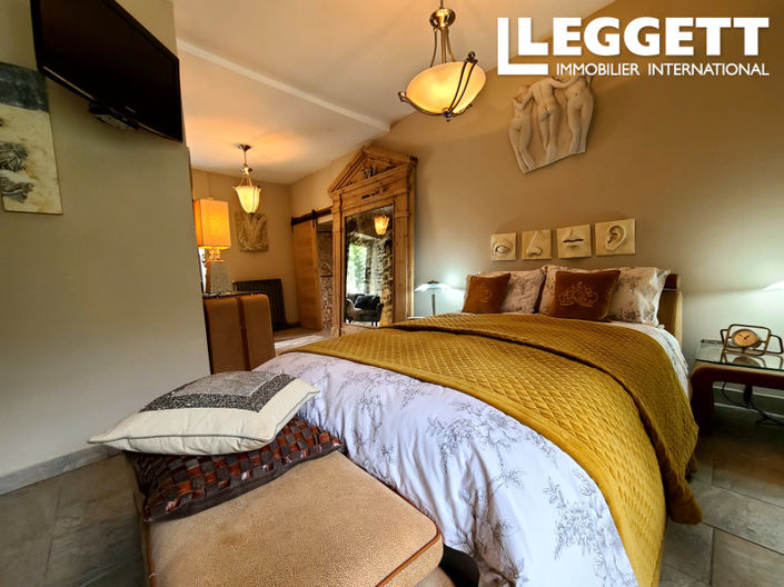 Image No.6-3 Bed House for sale