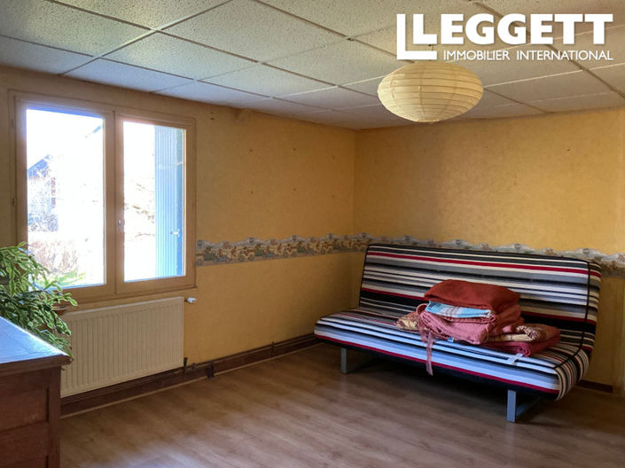Image No.7-5 Bed House for sale