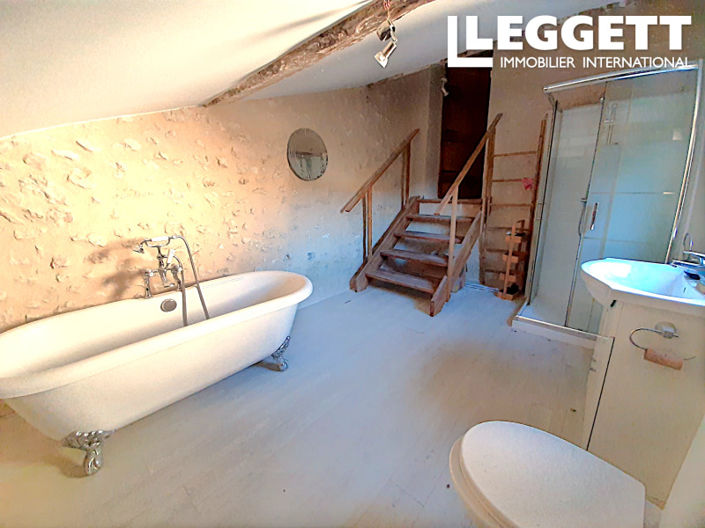 Image No.6-4 Bed House for sale