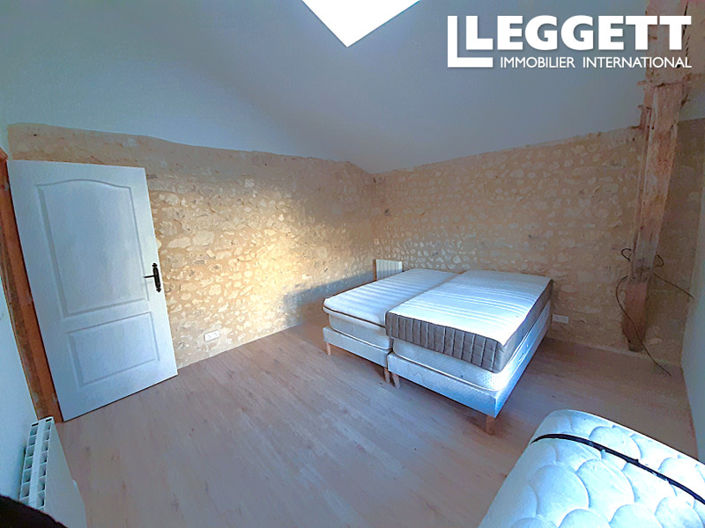 Image No.7-Maison de 4 chambres à vendre à Saint-Martial-Viveyrol