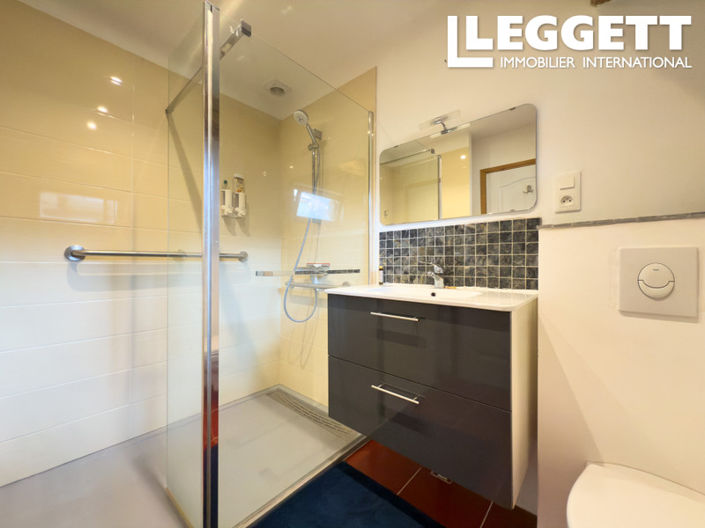 Image No.9-4 Bed House for sale