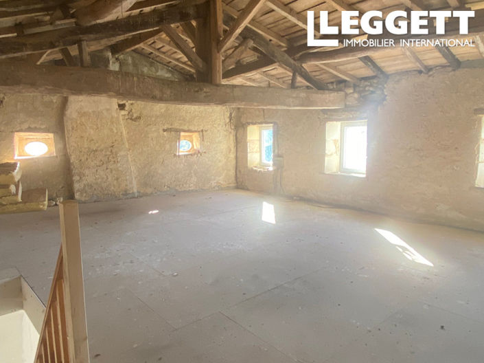 Image No.9-1 Bed House for sale