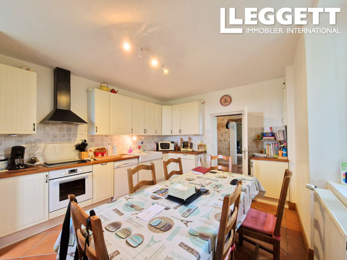 Image No.4-4 Bed House for sale