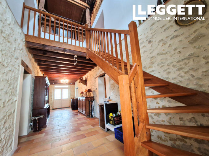 Image No.7-4 Bed House for sale