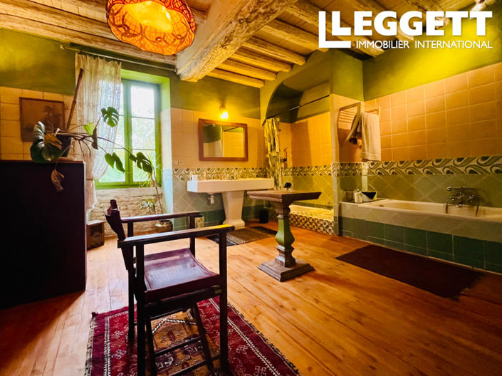 Image No.7-4 Bed House for sale