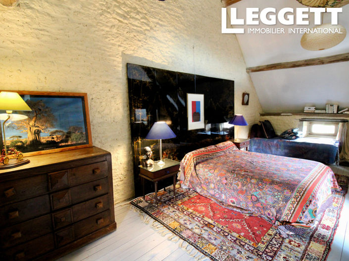 Image No.9-4 Bed House for sale