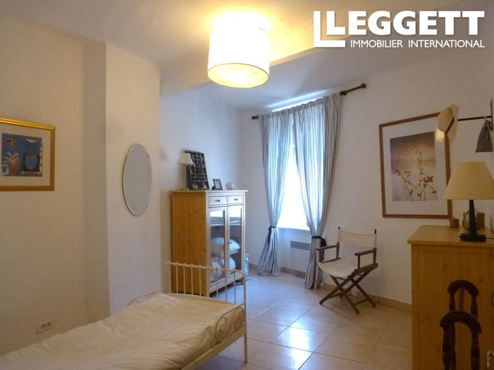 Image No.7-3 Bed House for sale