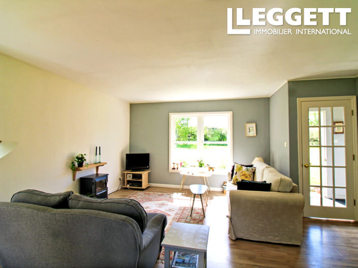 Image No.2-3 Bed House for sale