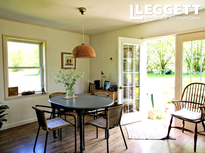 Image No.6-3 Bed House for sale