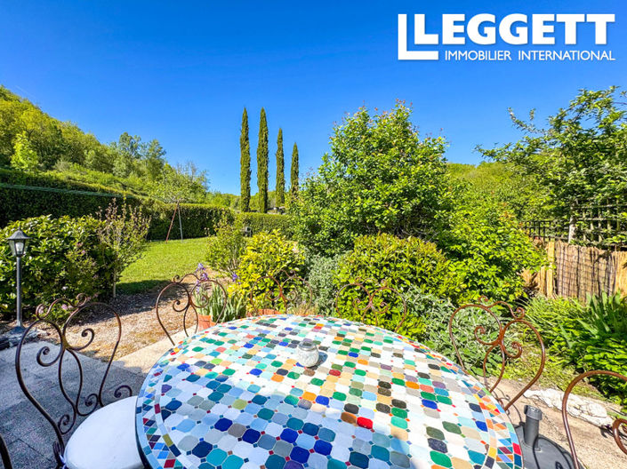 Image No.3-6 Bed House for sale