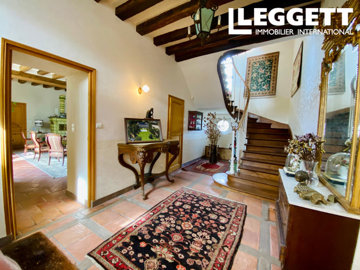 ahr0chm6ly9jzg4uagvzdglhlmltbw8vaw1hz2uvvevom