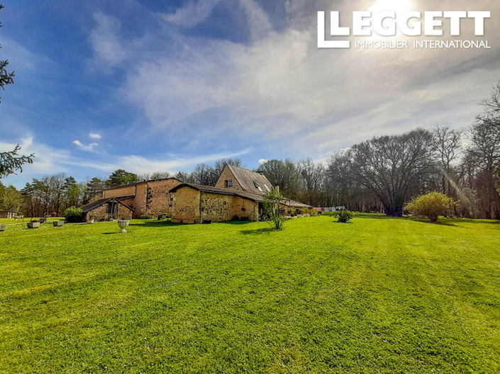 Image No.10-3 Bed House for sale