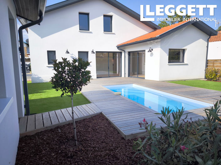 Image No.2-3 Bed House for sale