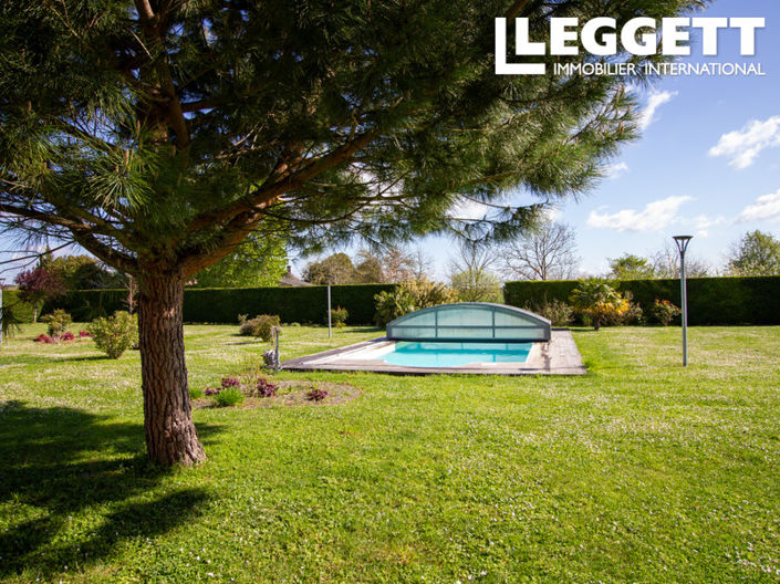 Image No.10-5 Bed House for sale