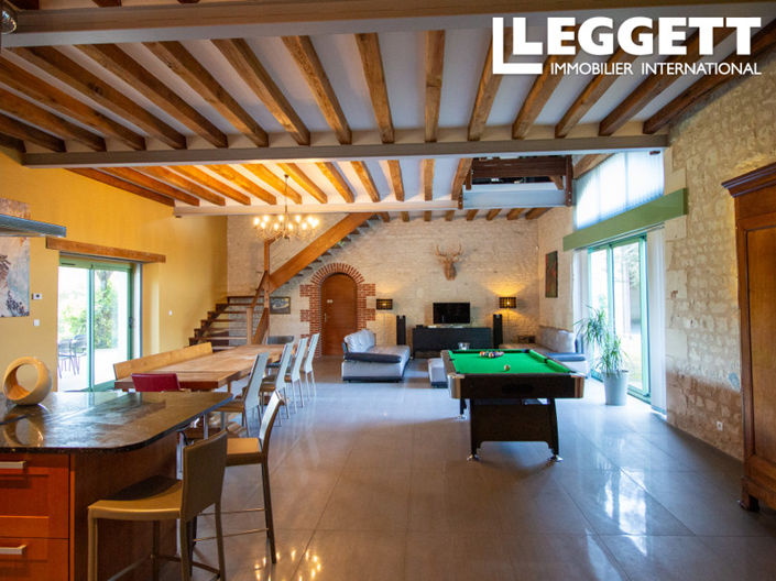 Image No.4-5 Bed House for sale