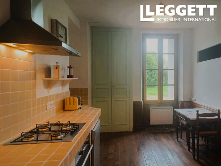 Image No.7-5 Bed House for sale