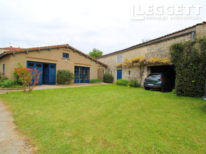 Image No.4-6 Bed House for sale