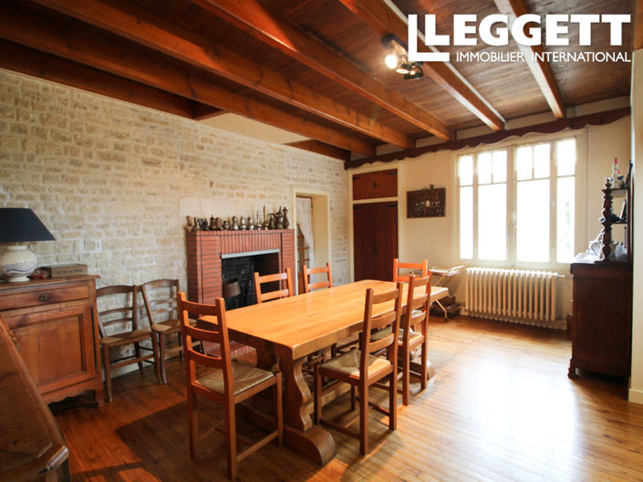 Image No.4-6 Bed House for sale