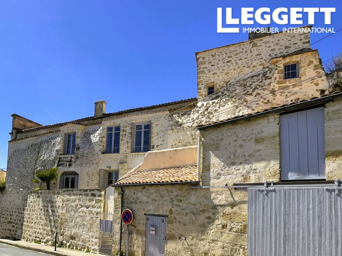 Image No.1-4 Bed House for sale
