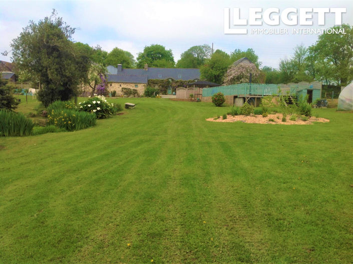 Image No.10-9 Bed House for sale