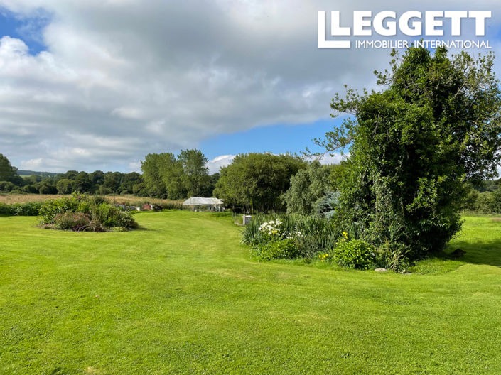 Image No.2-9 Bed House for sale