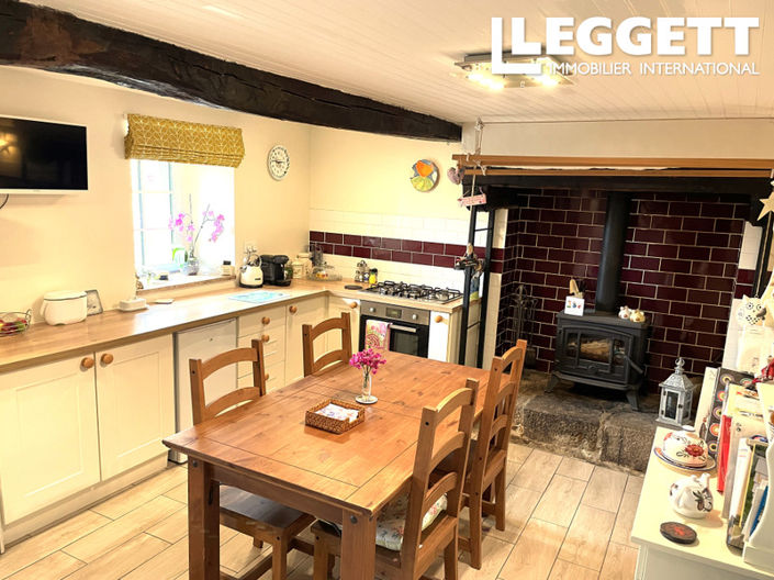 Image No.4-9 Bed House for sale
