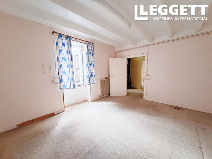 Image No.6-4 Bed House for sale