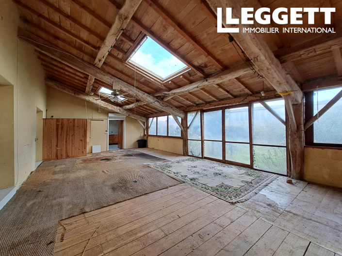 Image No.8-4 Bed House for sale