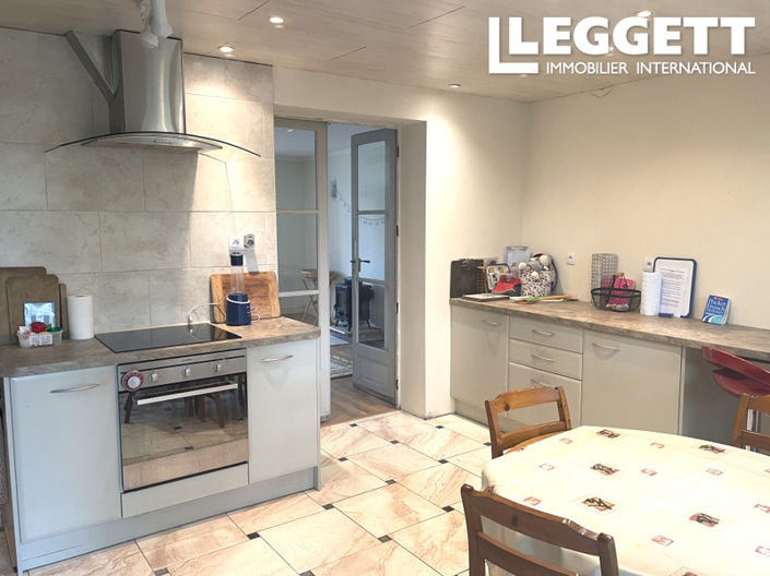 Image No.4-2 Bed House for sale