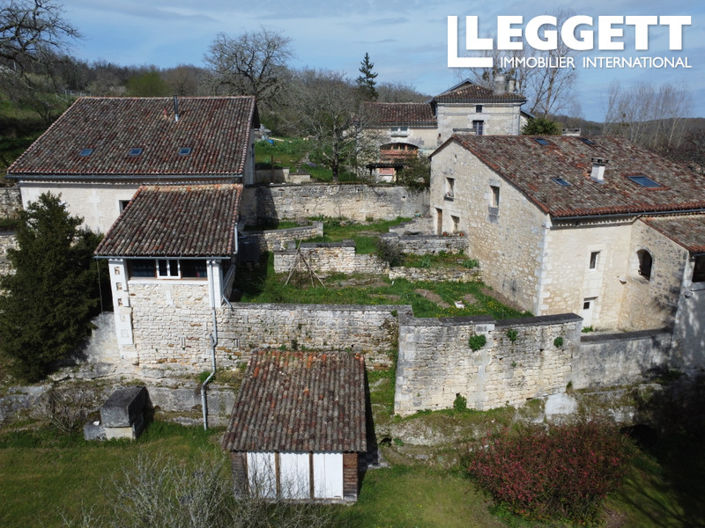 Image No.4-Maison de 21 chambres à vendre à Angoulême