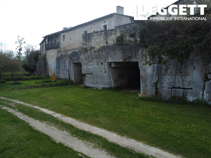 Image No.5-Maison de 21 chambres à vendre à Angoulême