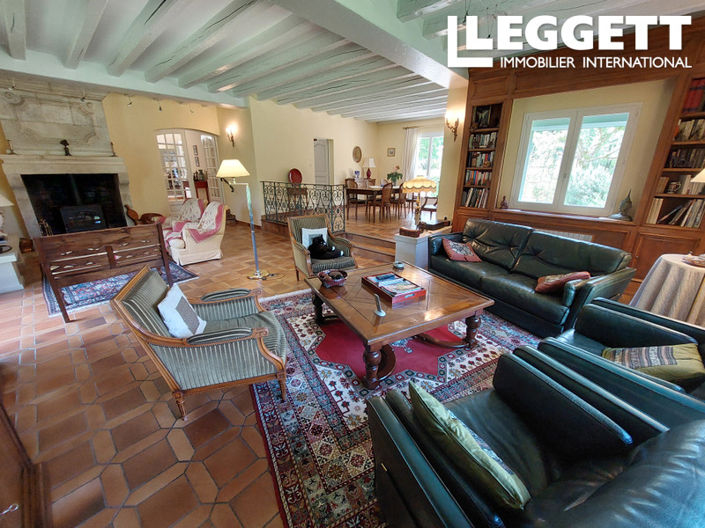 Image No.3-7 Bed House for sale