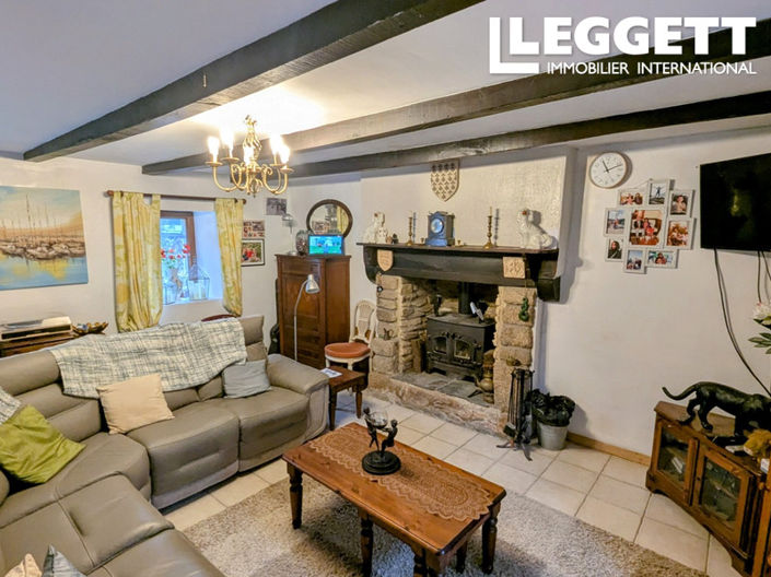 Image No.4-6 Bed House for sale