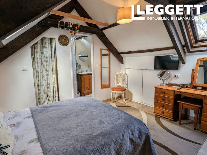 Image No.7-6 Bed House for sale